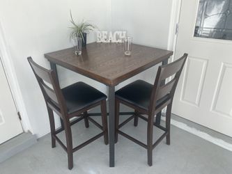 Table With Chairs