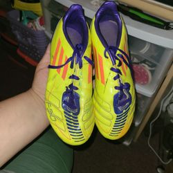 Soccer Cleats Size 3