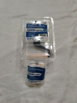 3 Inch Roller Handle And Extra Rollers With Paint Tray Located In Palm Beach Gardens 