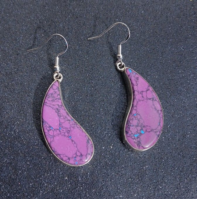 Sterling silver purple turquoise dyed howlite teardrop artisan dangle earrings new
