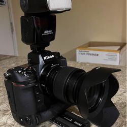 Nikon Z9 With 24-70 Lens 