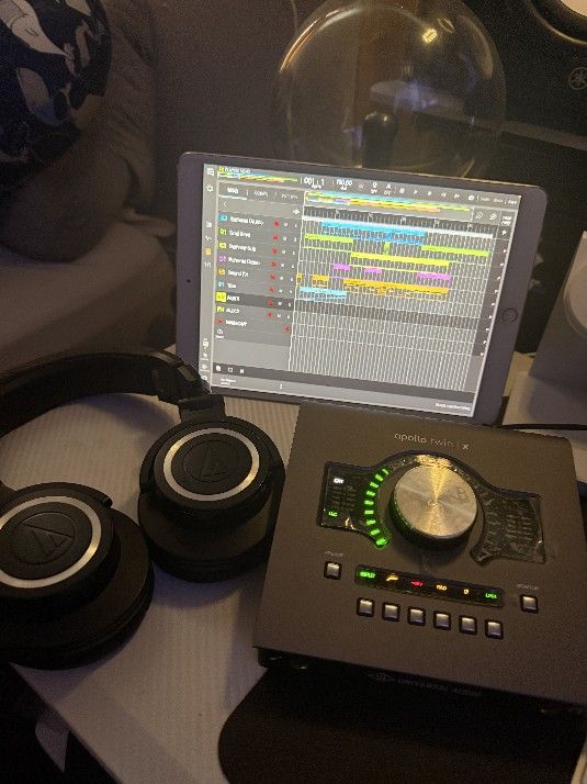 Universal Audio Apollo Twin X Duo With Plugin Bundle