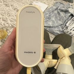 Medela Breast Pump and MORE! 