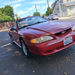 1998 Ford Mustang