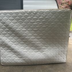 Free Queen Size Rv Mattress Like New