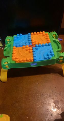 Build Lego Toy