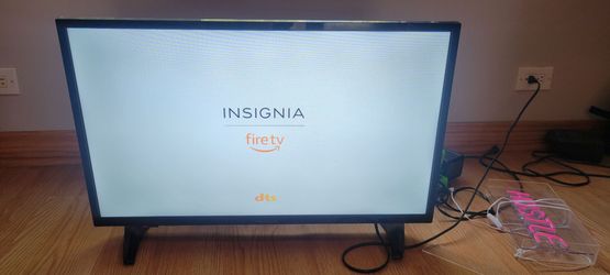 Insignia fire TV. 32in