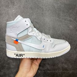 Air Jordan 1 Retro High OG 'Alaska'