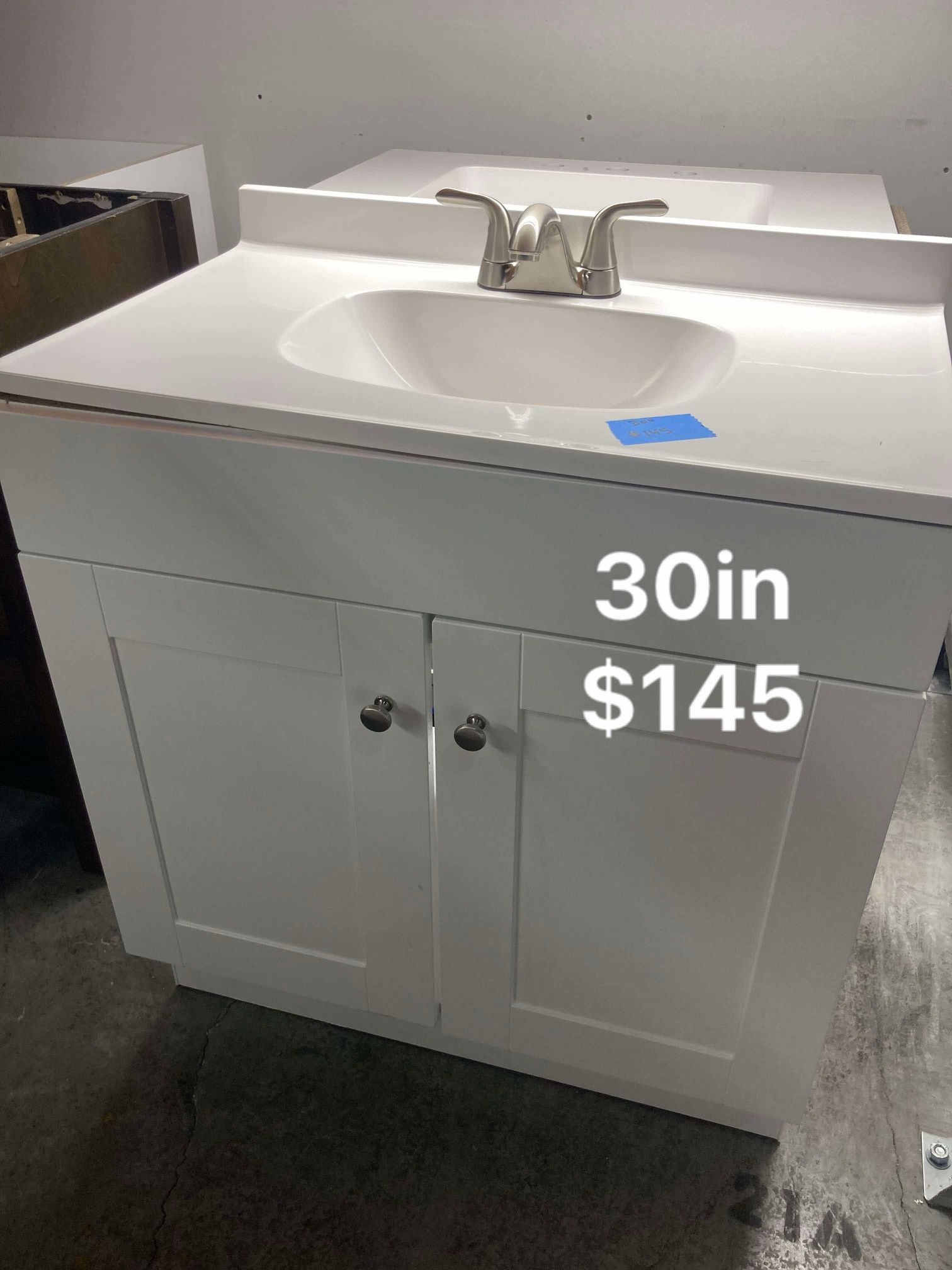 30in Bathroom Vanity With Top And Faucet