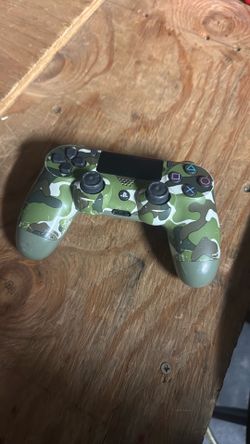 PS4 controller