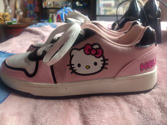 Hello Kitty Shoes
