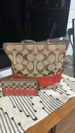 Coach Signature Tote Bag & Matching Wallet – Brown & Red