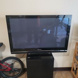 42 " Panasonic  Tv