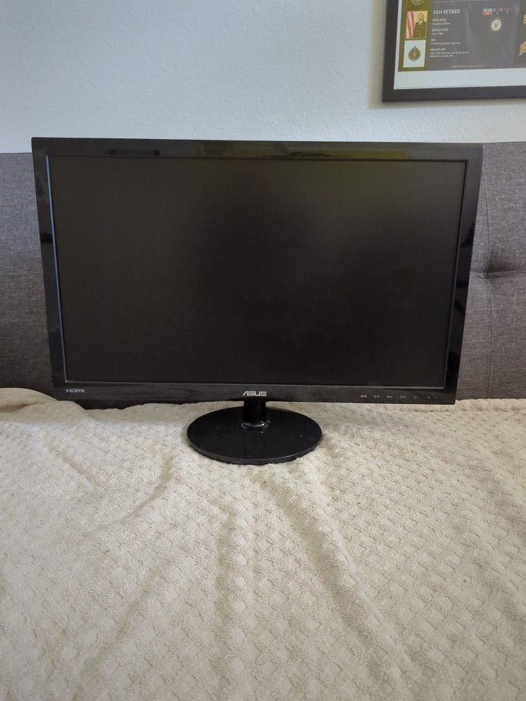 24 Inch ASUS Monitor