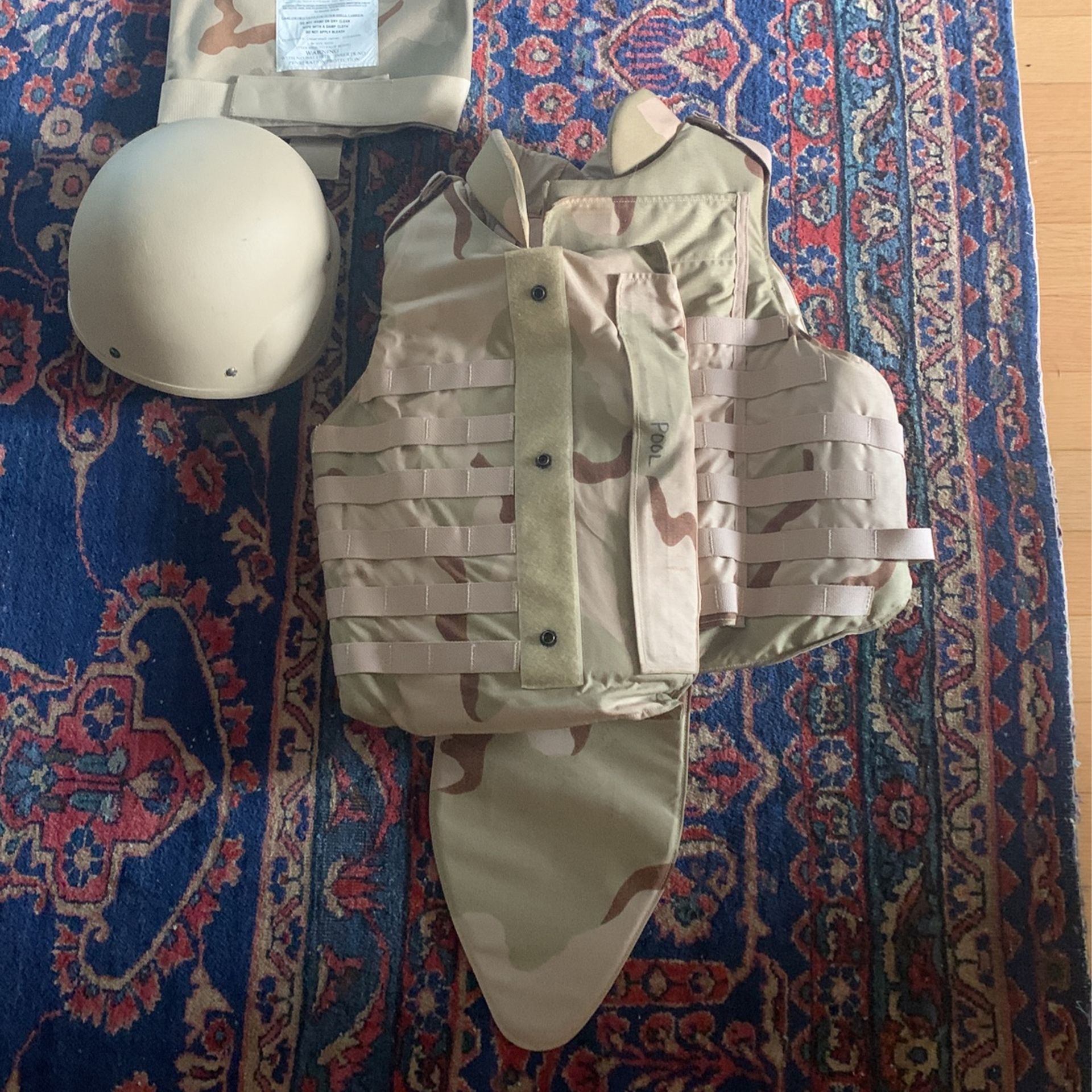 Point Blank Armor carrier  Size M And helmet