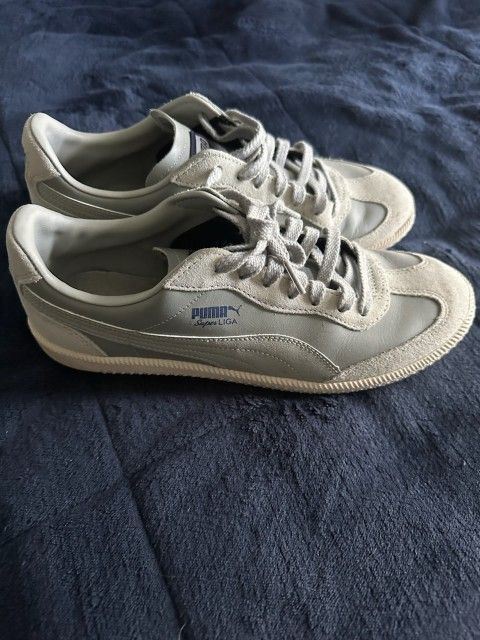 Men's Puma Size 9