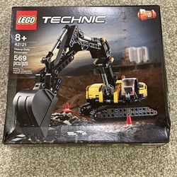 LEGO TECHNIC: Heavy-Duty Excavator (42121) NEW & SEALED