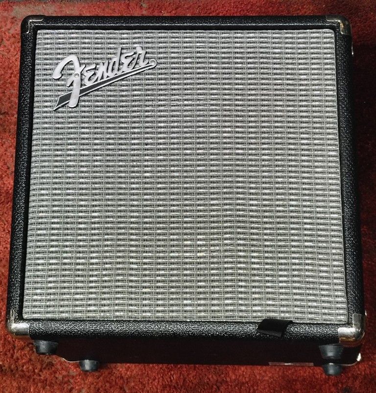 Fender Bass Speaker W Amp