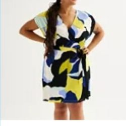 NEW Women's Plus Size Wrap Dress
