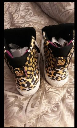 Woman High Top Sneakers