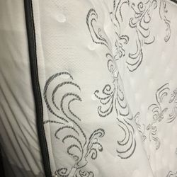 Queen size pillow top mattress including boxsprings 250. Must go this week. Westport downtown area at storage