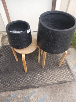 Black Planters