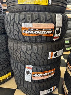 ✅📲265/65/17 vendo set de llantas nuevas arroyo rt