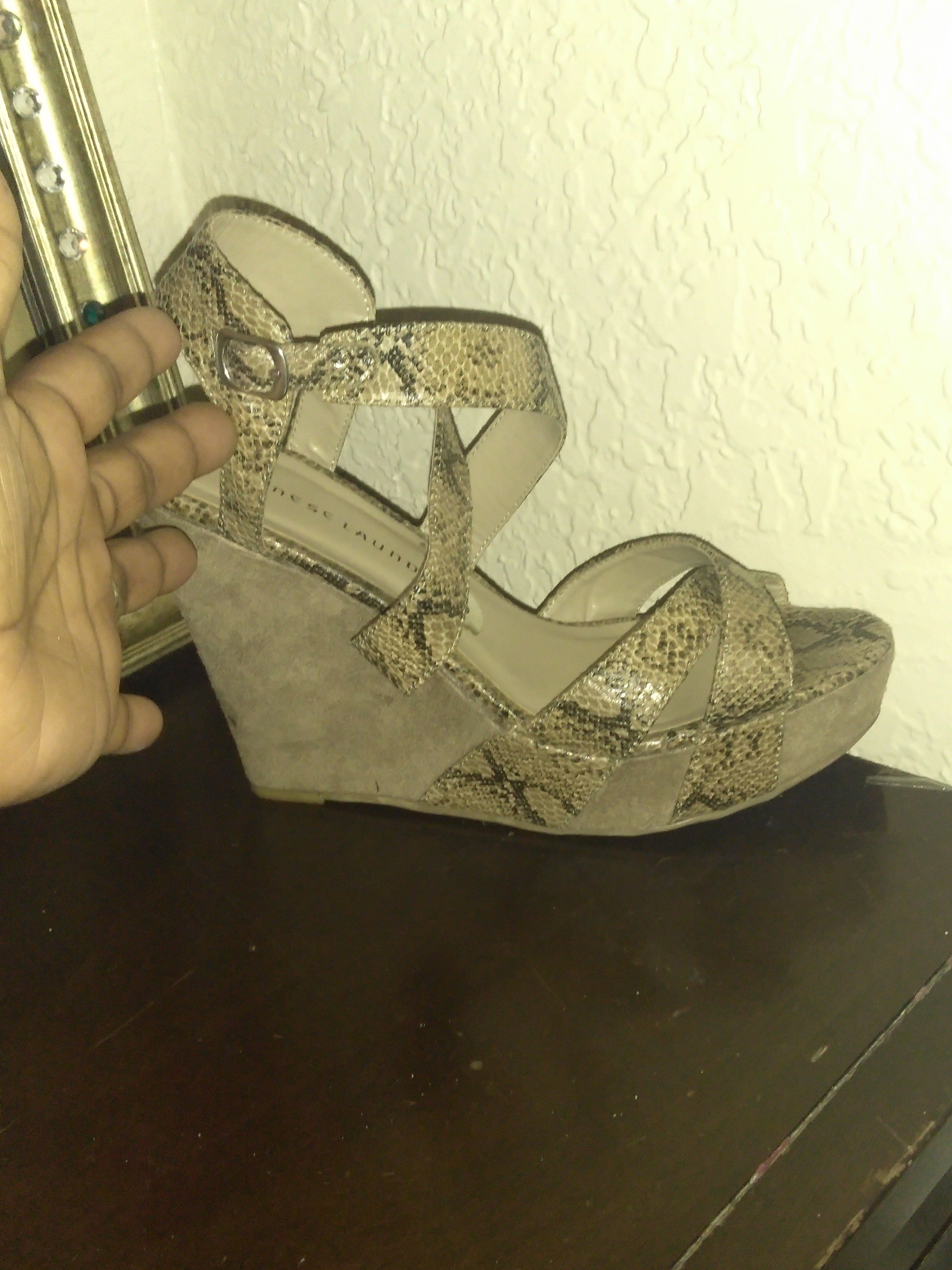 Women's shoes for Sale