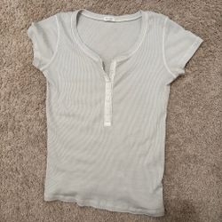 Brandy Melville shirt