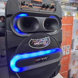 Bocinas Bluetooth  / Portable Bluetooth Speakers 🔊 