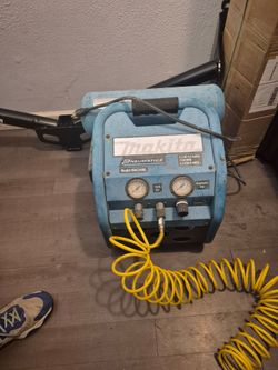Makita air compress