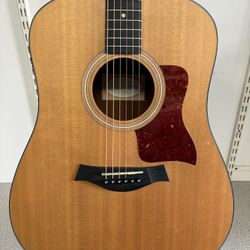 2013 Taylor 110 Acoustic Guitar With Original Gig Bag