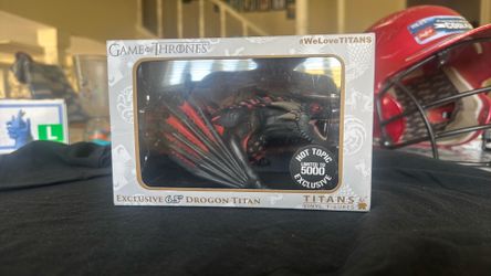 Titan vinyl figures