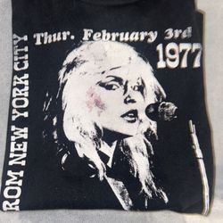 Y2K Vintage Blonde T-shirt