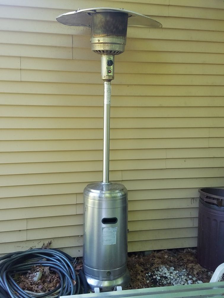 Outdoor propane heater