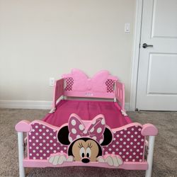 Toddler Bed Mini Mouse Used Perfect Condition 