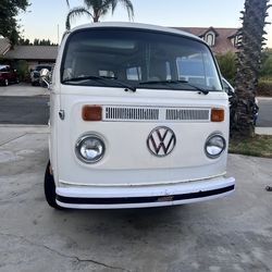 1974 Volkswagen bus