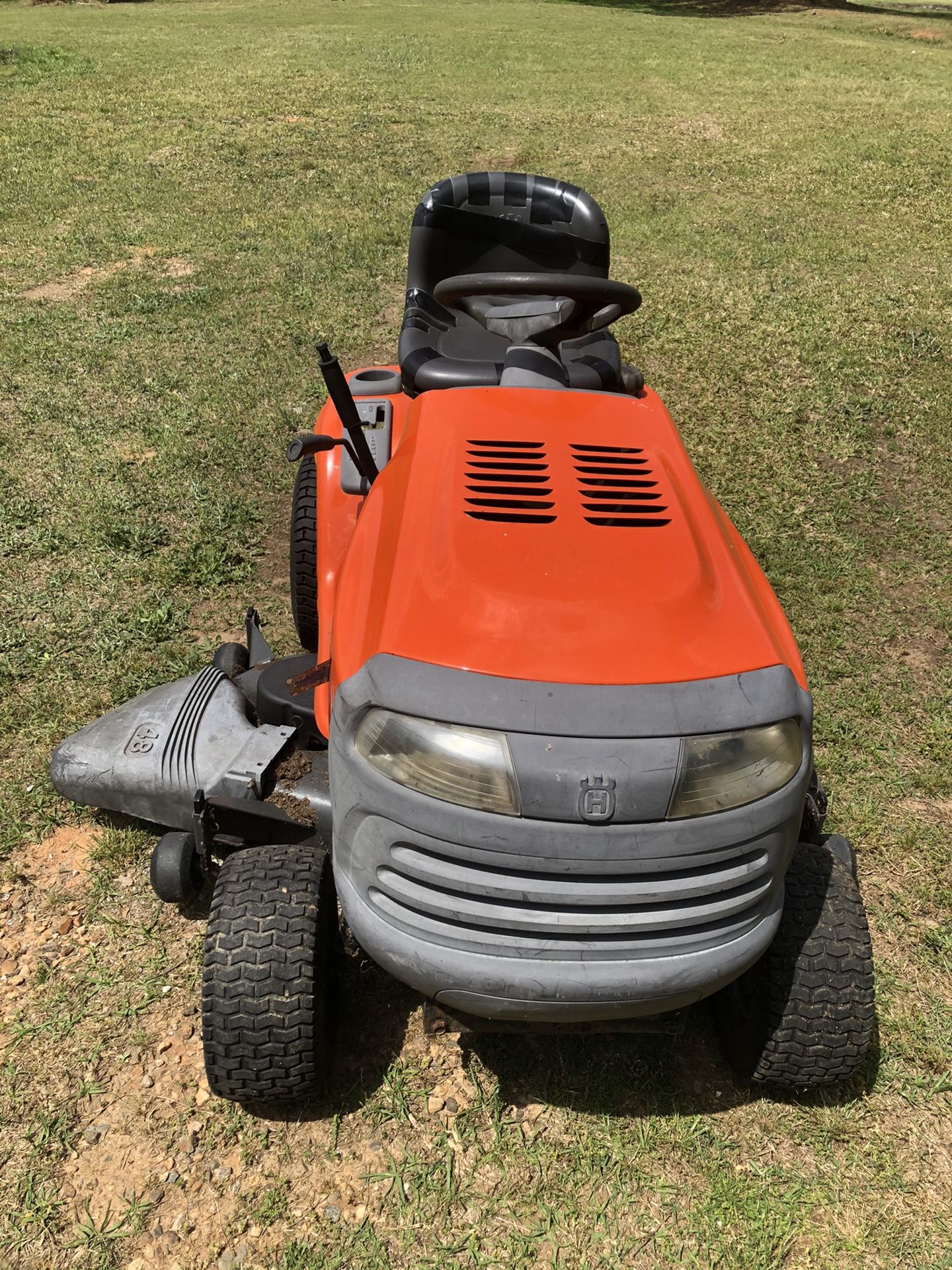 Husqvarna Yth2148 Riding Mower for Sale in Loganville, GA OfferUp