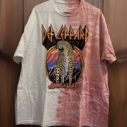 Def Leppard Men's Size XL - T Shirt Tidye Bi Color Pink/Off white