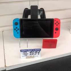 Nintendo Switch 