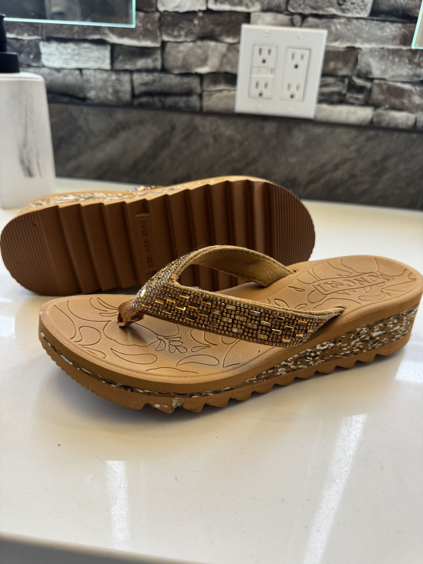 Oncai Wedge Flip Flops
