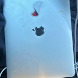 Used 2018 MacBook 
