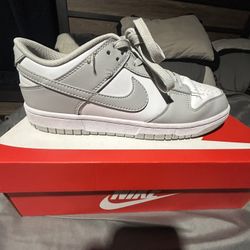 Nike Low Grey Fog Dunks 