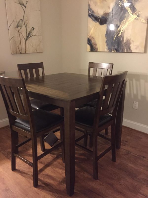 Ashley Furniture Puluxy Dining Table Set For In Williamsburg Ashley Furniture Puluxy Dining Table Set