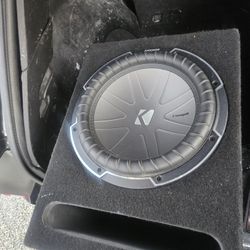 12 Kicker Comp Q & 1200.1 Kicker Amp 350 For Both Firm 