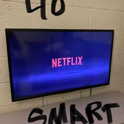 40” Insignia Smart TV