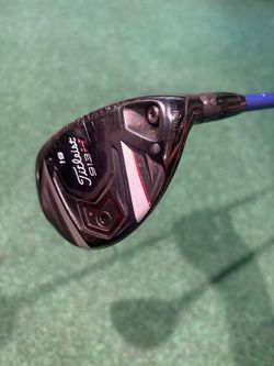 Titleist 913H 3 hybrid right handed