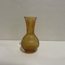 Vintage Fenton Bud Vase 6 Inches Tall
