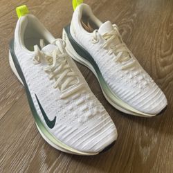 nike reactx infinity run FlyKnit 4 size 13