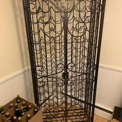 Wine & Champagne Rack